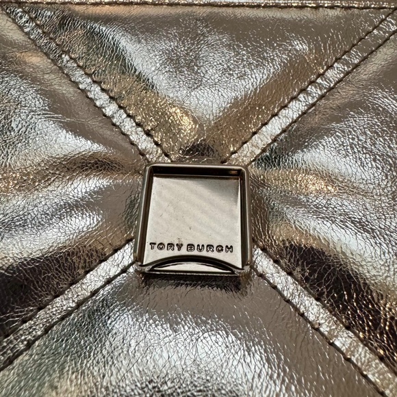 New Tory Burch Kira Metallic Diamond Quilt Convertible Shoulder Bag Purse Silver - Picture 11 of 13